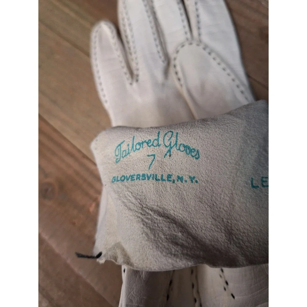 Vintage Tailored Gloves Gloversville NY White Leather Black Whipstitch Size 7